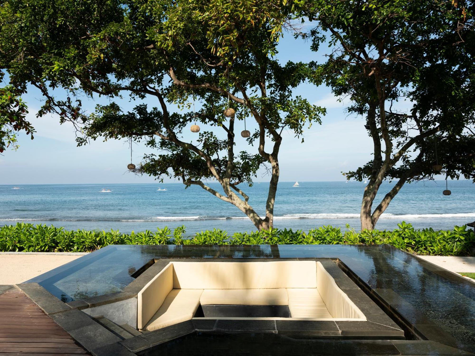 Mangsit Suites By Holiday Resort Lombok Zewnętrze zdjęcie