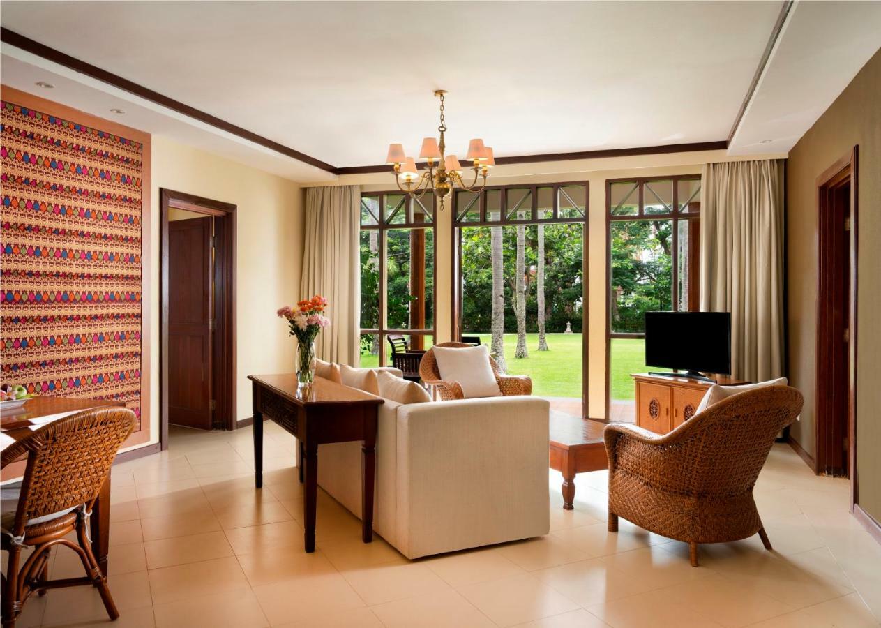 Mangsit Suites By Holiday Resort Lombok Zewnętrze zdjęcie